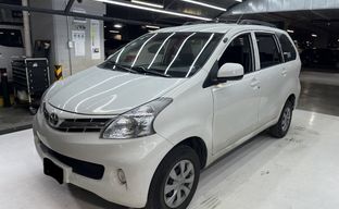 Toyota • Avanza