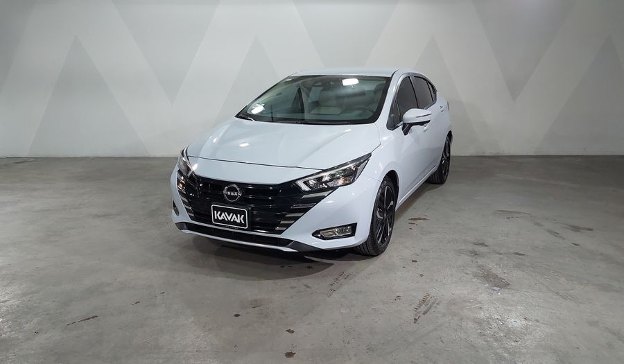 Nissan Versa 1.6 EXCLUSIVE CVT Sedan 2024