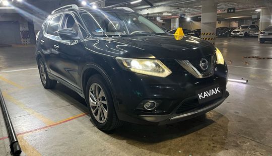 Nissan • X-Trail