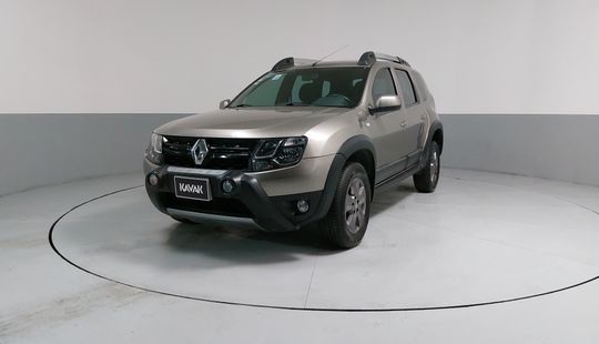 Renault • Duster