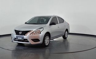 Nissan • Versa