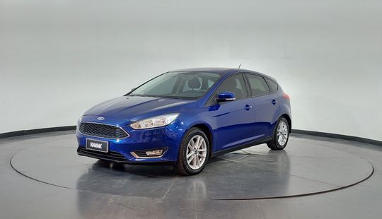 Ford Focus III 1.6 S MT-2016