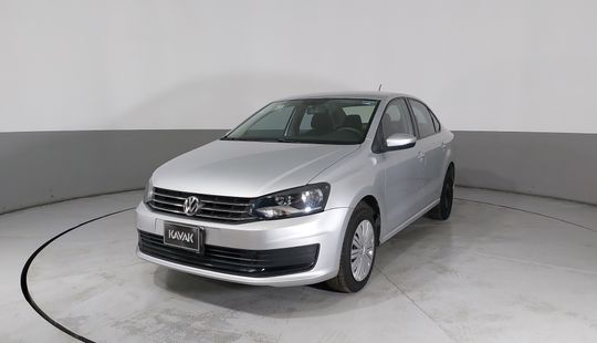 Volkswagen • Vento