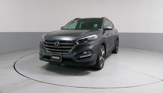 Hyundai • Tucson