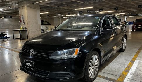 Volkswagen Jetta 2.5 SPORT BASE TIPTRONIC Sedan 2014