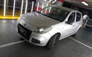 Renault • Sandero