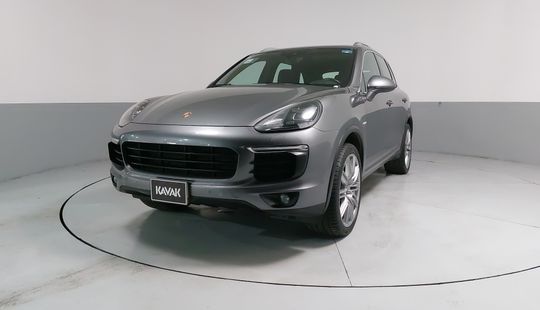 Porsche • Cayenne