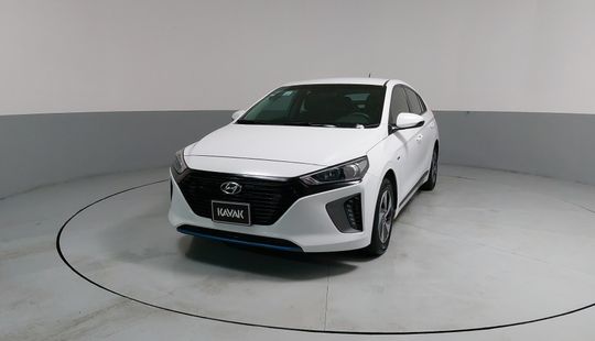 Hyundai • Ioniq