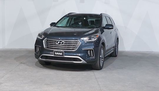 Hyundai • Santa Fe