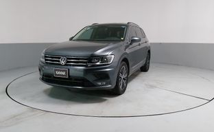 Volkswagen • Tiguan