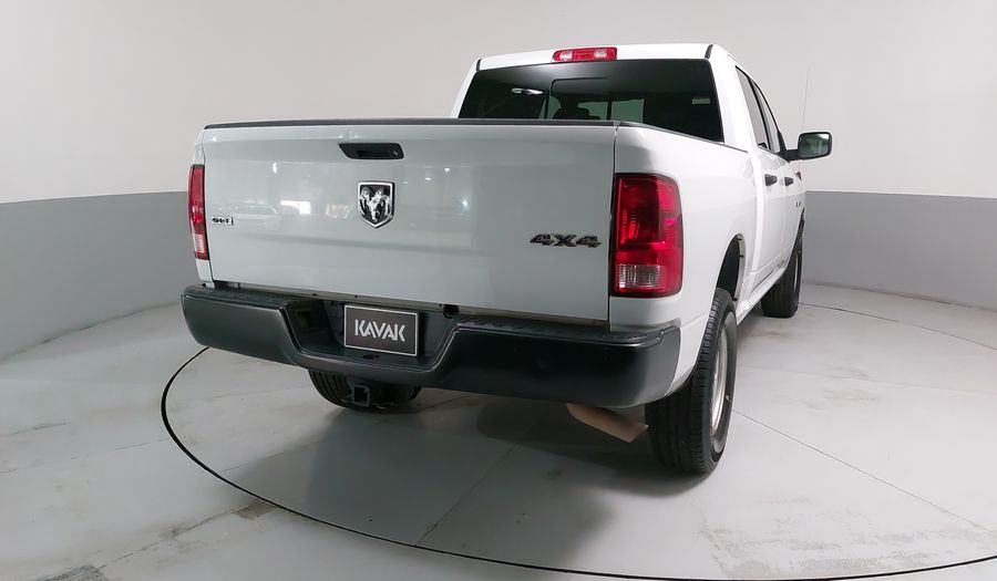 Ram 1500 3.6 CREW CAB SLT TRABAJO 4X4 V6 8 AUTO Pickup 2018