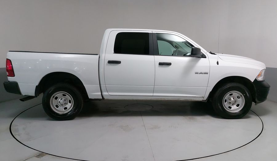 Ram 1500 3.6 CREW CAB SLT TRABAJO 4X4 V6 8 AUTO Pickup 2018