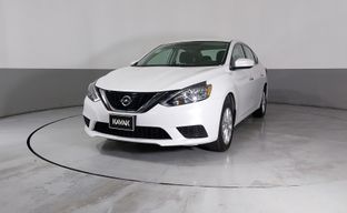 Nissan • Sentra