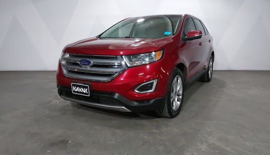 Ford • Edge