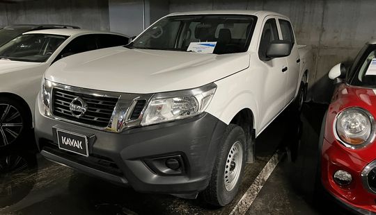 Nissan • NP300