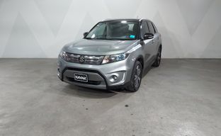 Suzuki • Vitara