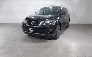 Nissan • Pathfinder