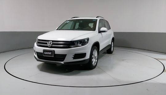 Volkswagen • Tiguan