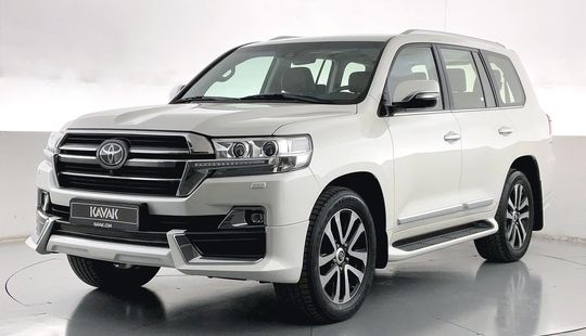 Toyota • Land Cruiser