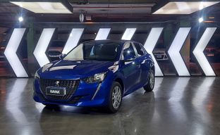 Peugeot • 208