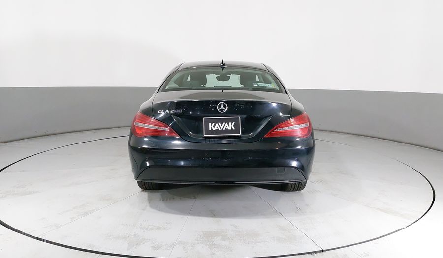 Mercedes Benz Clase Cla 1.6 CLA 200 SPORT DCT Coupe 2018