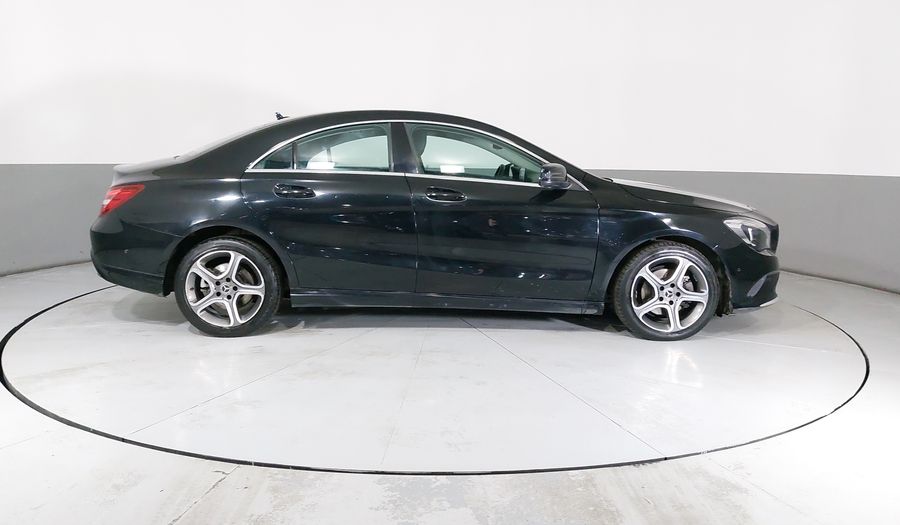 Mercedes Benz Clase Cla 1.6 CLA 200 SPORT DCT Coupe 2018