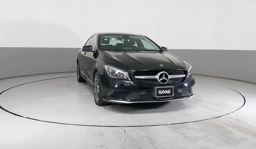 Mercedes Benz Clase Cla 1.6 CLA 200 SPORT DCT Coupe 2018