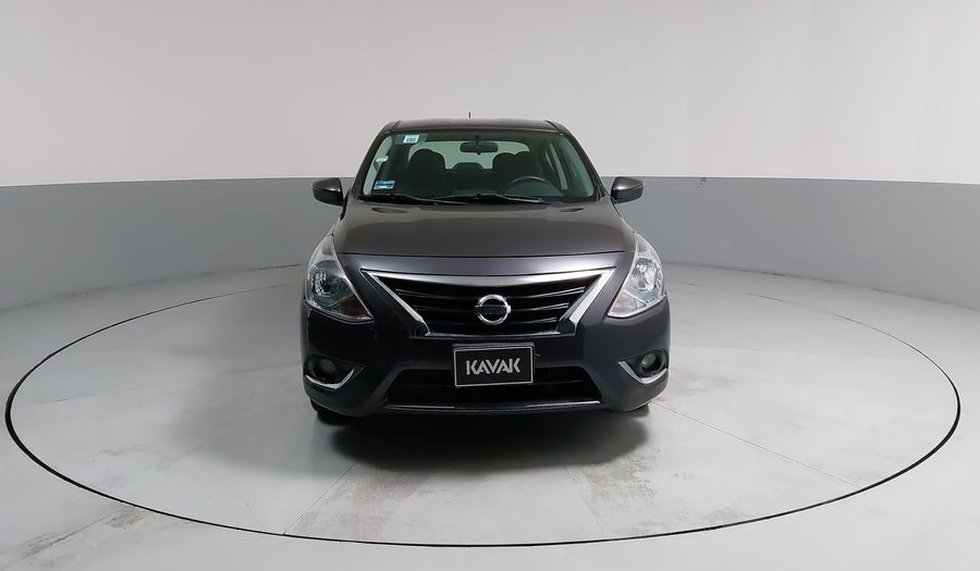 Nissan Versa 1.6 EXCLUSIVE TA AC Sedan 2016