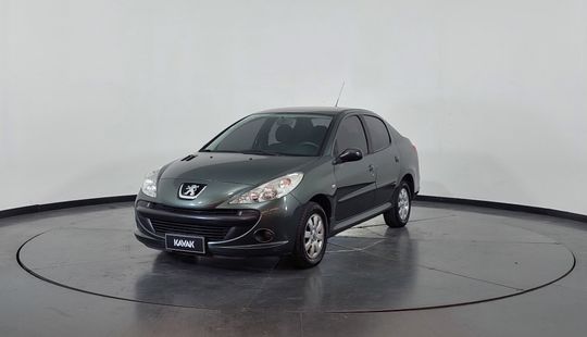 Peugeot • 207