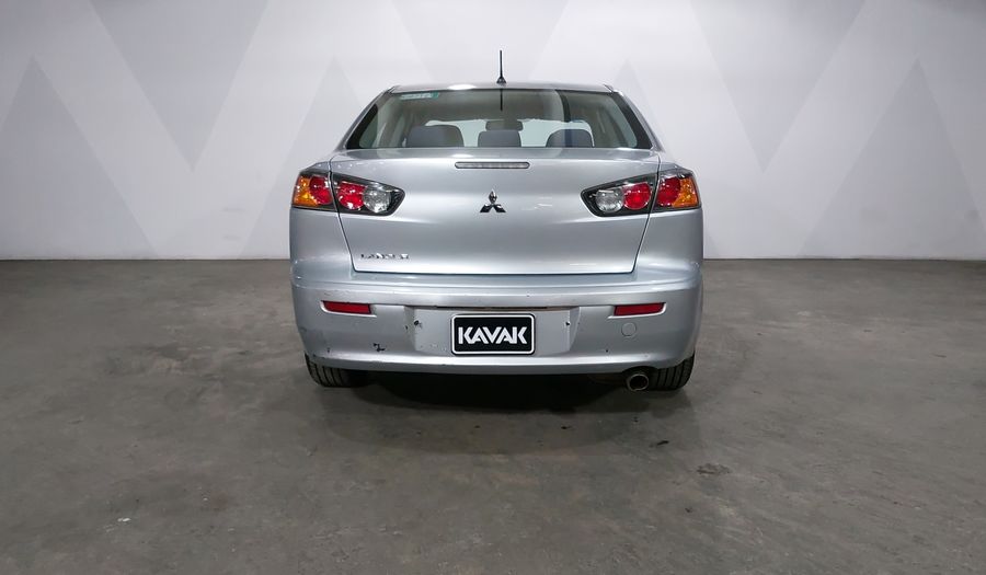 Mitsubishi Lancer 2.0 ES CVT Sedan 2015