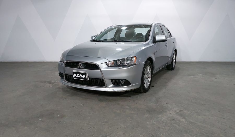 Mitsubishi Lancer 2.0 ES CVT Sedan 2015