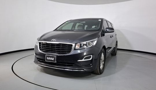 Kia • Sedona