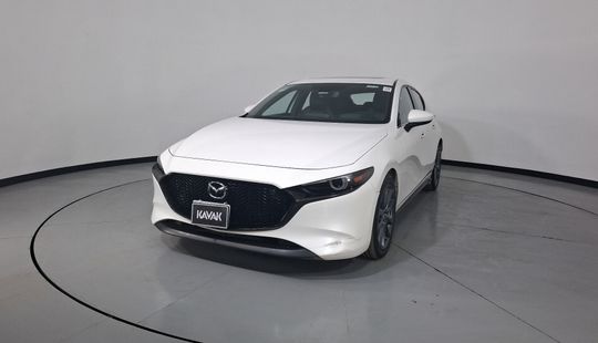 Mazda • Mazda 3