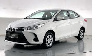 Toyota • Yaris