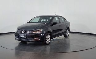 Volkswagen • Polo