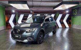 Renault • Sandero Stepway