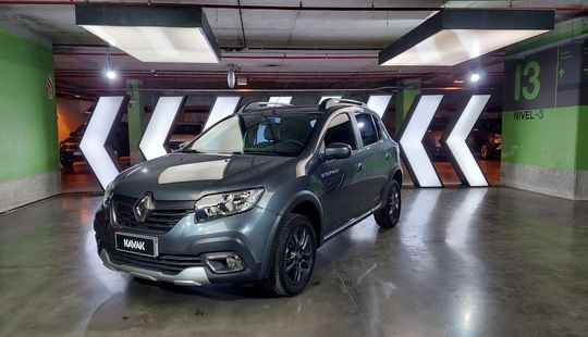 Renault Sandero Stepway 1.6 ZEN MT-2022