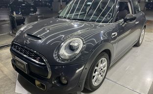 Mini • Cooper S