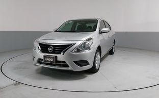 Nissan • Versa