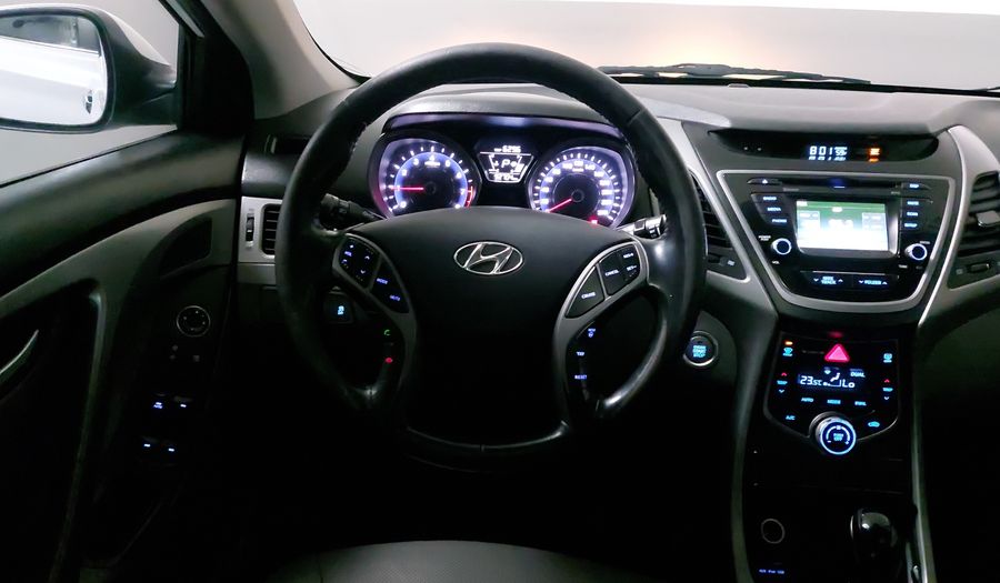 Hyundai Elantra 1.8 LIMITED TECH AT Sedan 2015