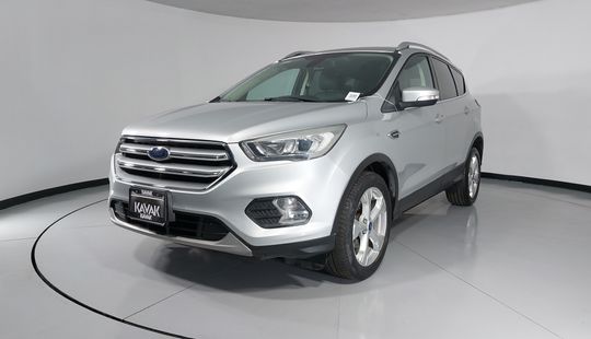 Ford • Escape