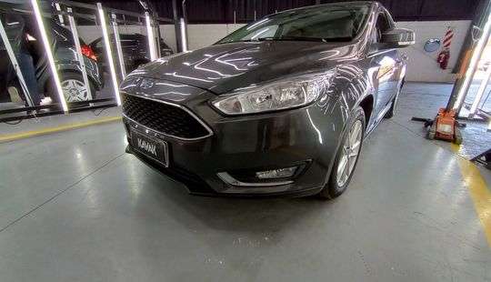 Ford Focus III 2.0 SE MT-2016