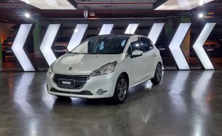 Peugeot • 208