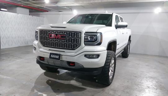 Gmc • Sierra