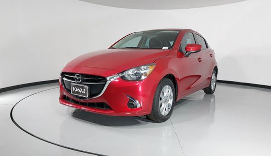 Mazda • Mazda 2