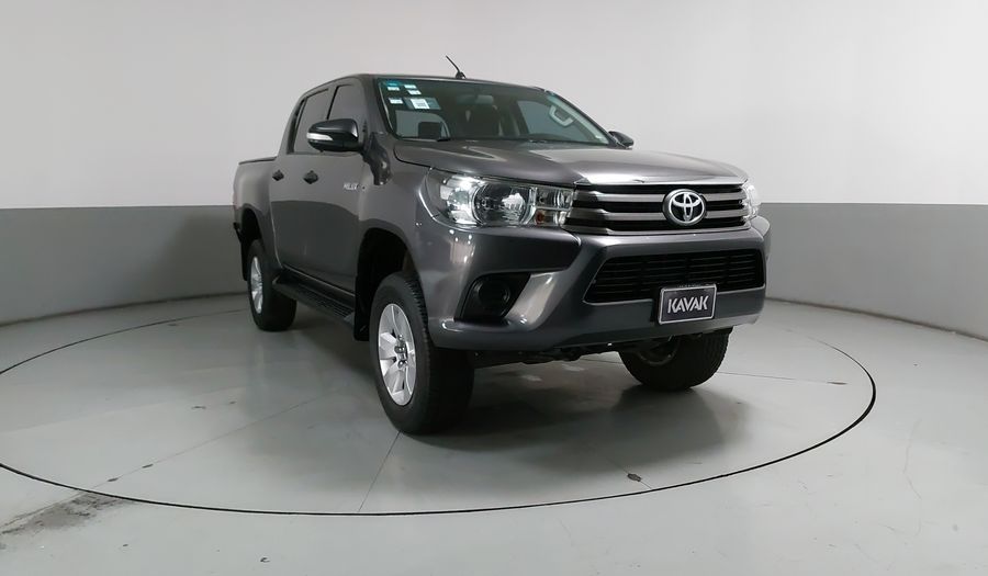 Toyota Hilux 2.7 DOBLE CABINA SR DCAB MID Pickup 2017