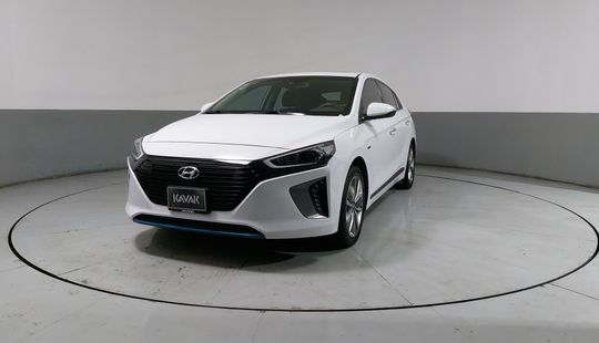 Hyundai • Ioniq