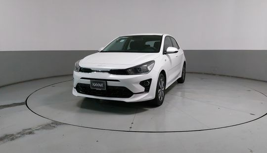 Kia • Rio