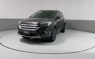 Ford • Escape