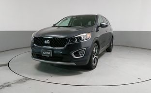 Kia • Sorento